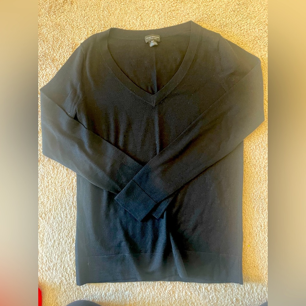 Women’s Club Monaco 100% Wool Black V Neck sweater